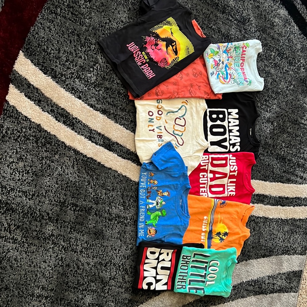 Boys T-shirts (10) all short sleeve